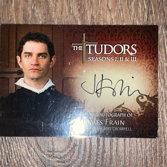 Tudors Collectors Cards ~ rare Autograph and Wardrobe - Picture 4 of 8
